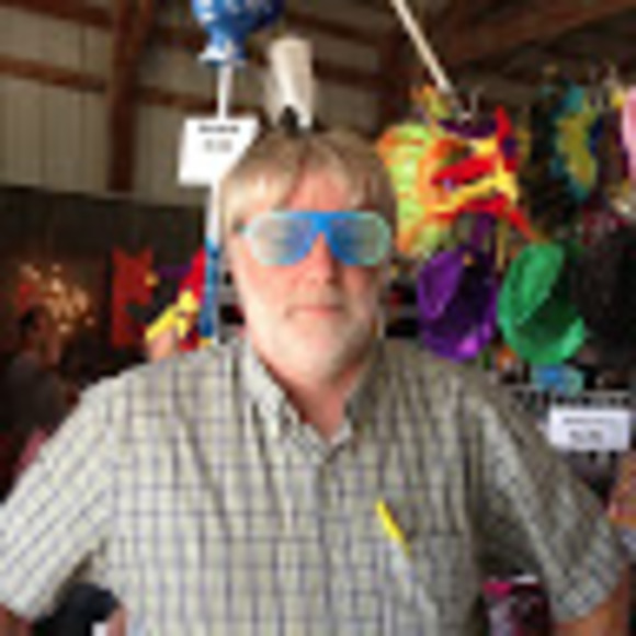 Meet your Posher, Carl - Picture 1 of 1